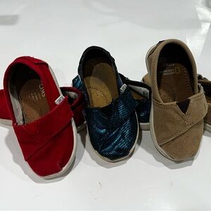 TOMS Kids Sneakers - Red, Blue, and Tan Toddler Size 5
